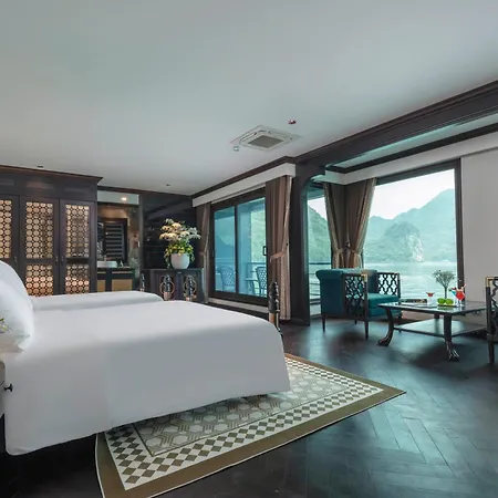 Velar Of The Sea Hotel Ha Long Exterior photo