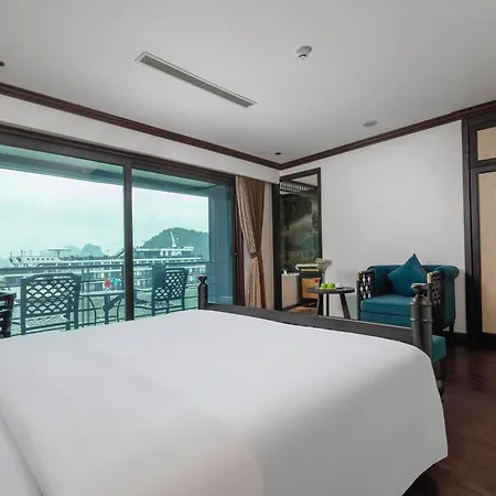 Velar Of The Sea Hotel Ha Long Exterior photo